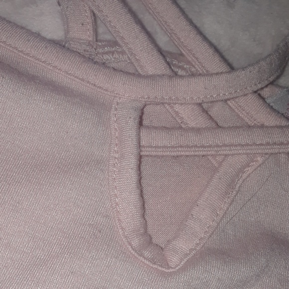 Top Laced Crop Top. - Picture 2 of 4